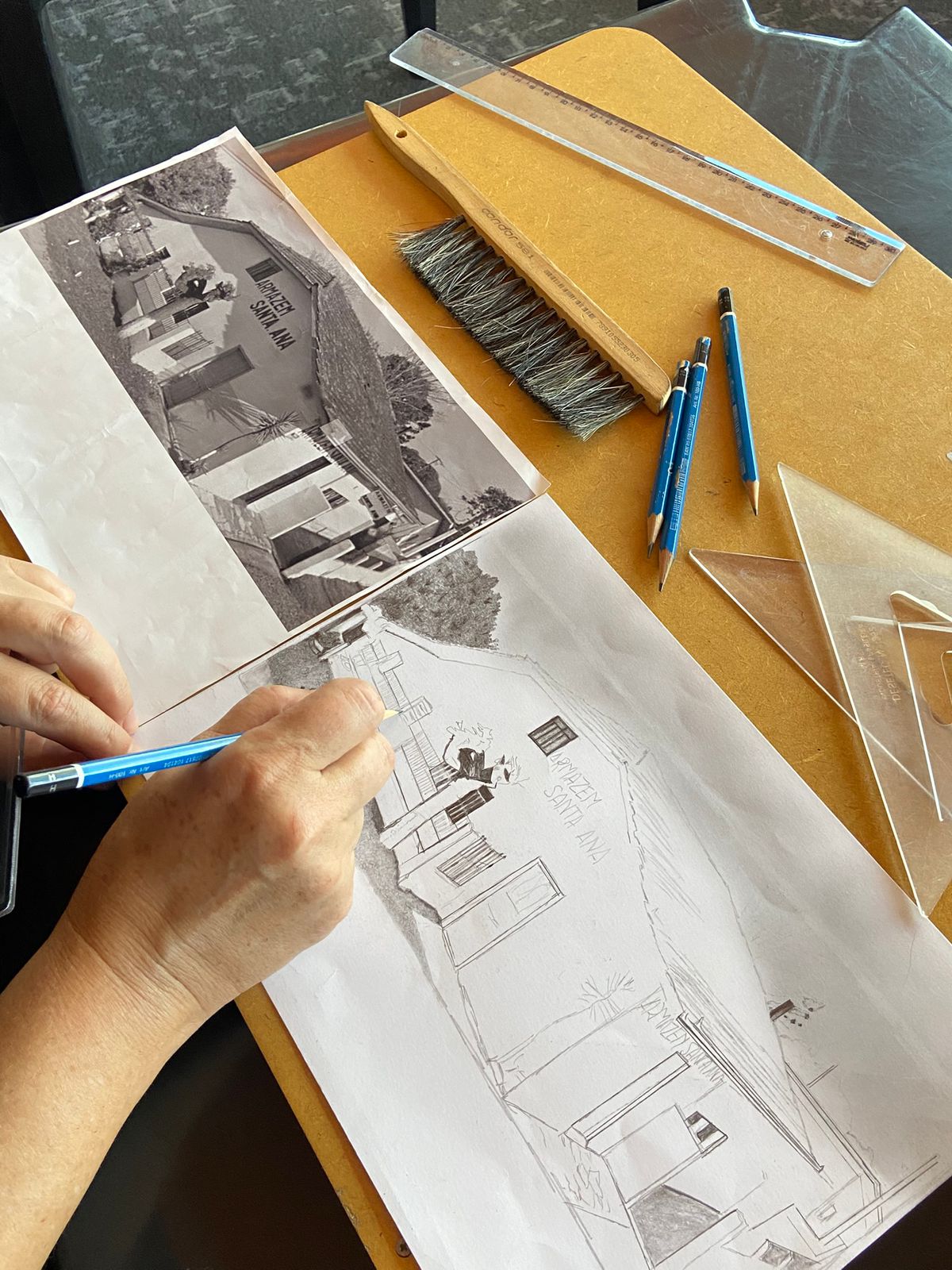Ateliê Permanente de Desenho Realista com Grafite - 2026